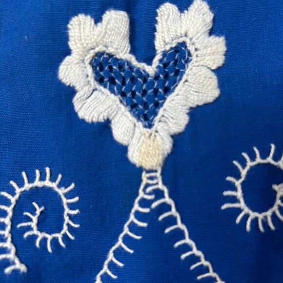 Vintage Handmade Blue Embroidered Apron Cottagecore Folk Kitchen Witch - Picture 5 of 6